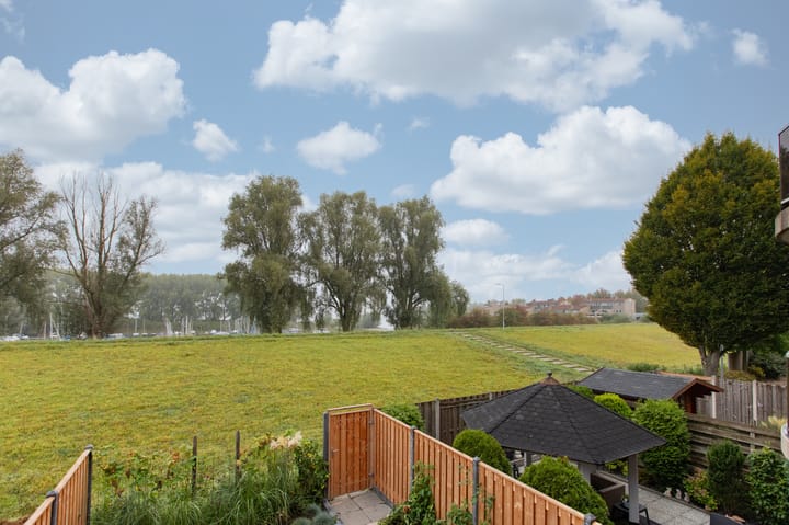 Photo 48 of Bongerd 34