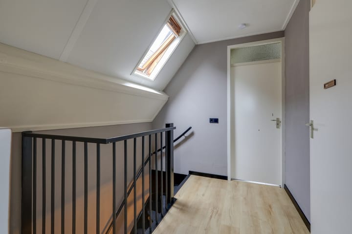 Photo 49 of Bongerd 34