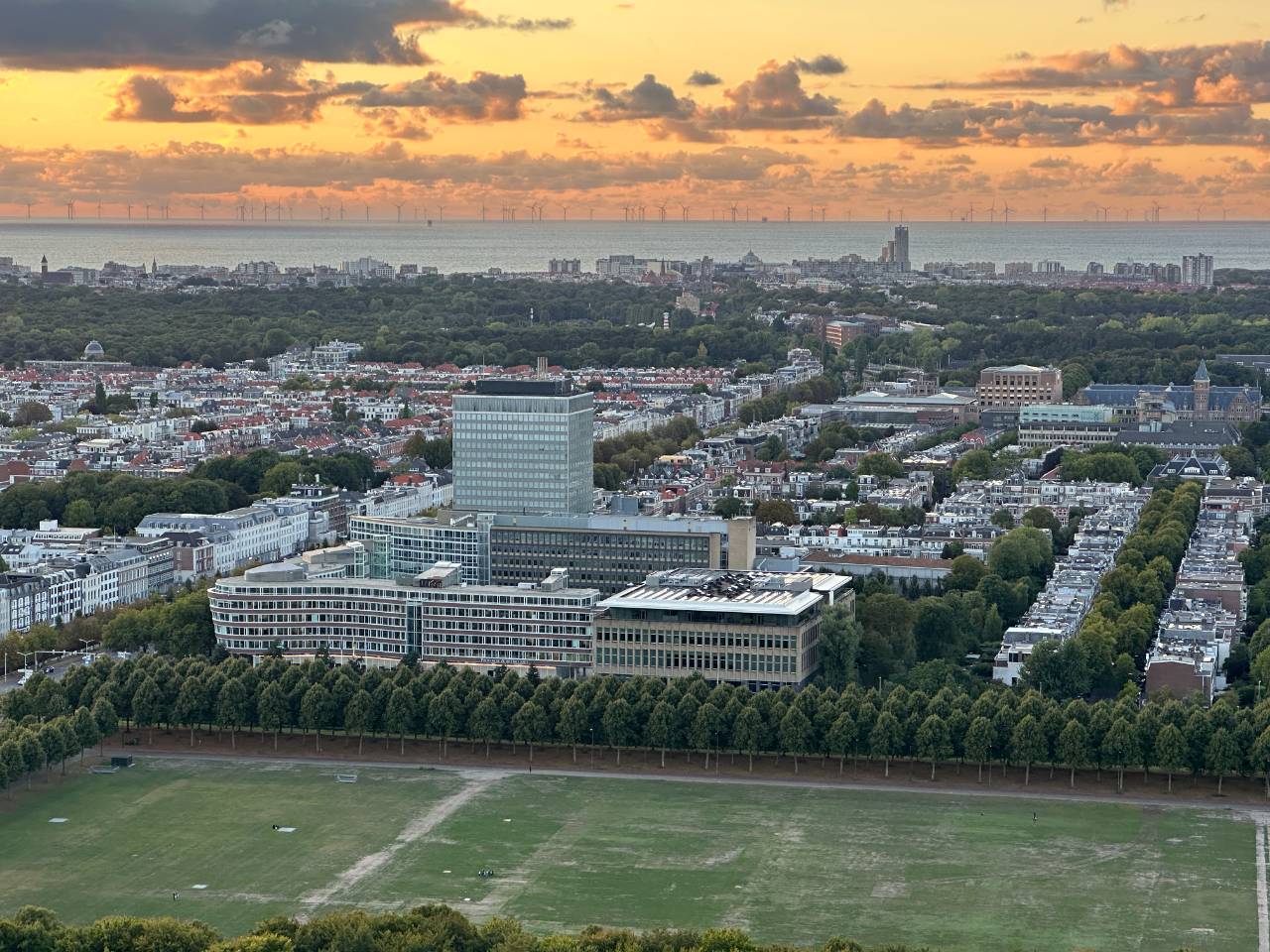 Foto 4 van Anna van Buerenplein 269