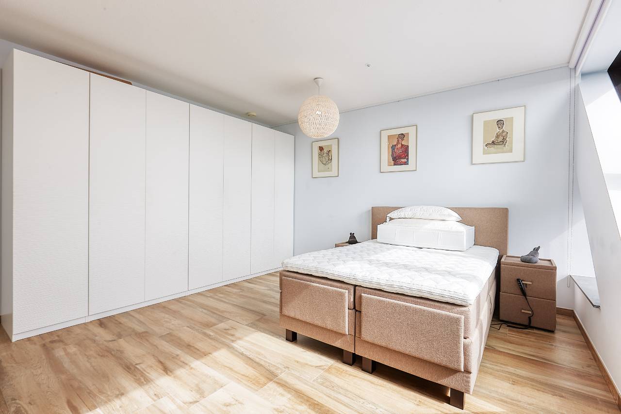 Foto 21 van Anna van Buerenplein 269