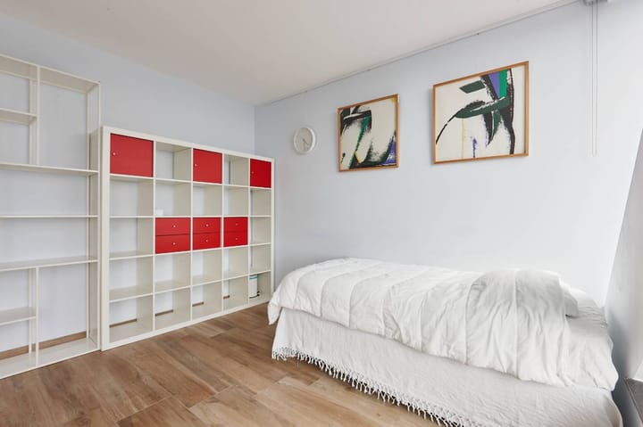 Photo 24 of Anna van Buerenplein 269