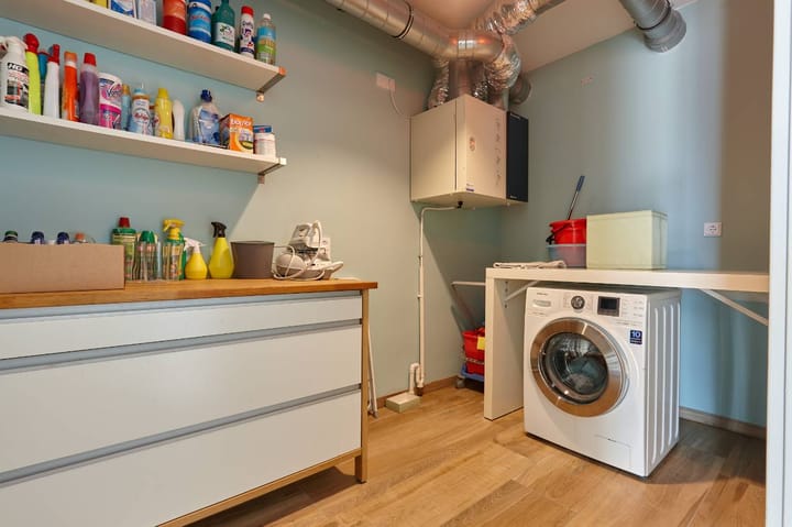 Photo 28 of Anna van Buerenplein 269