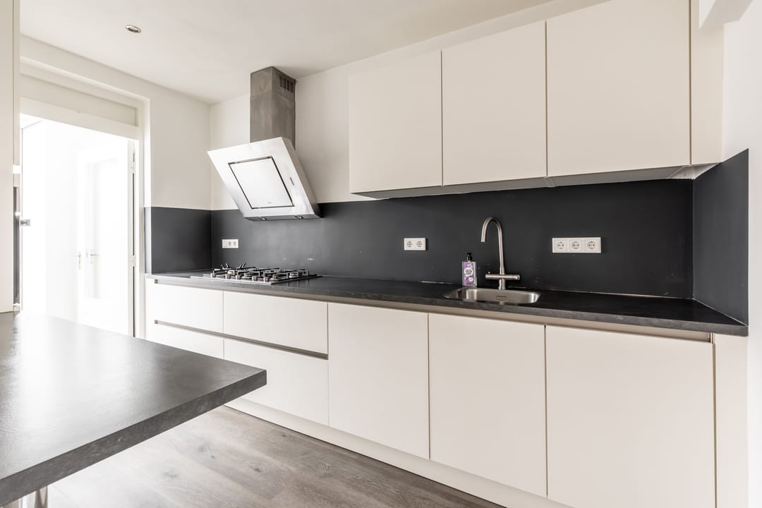 Foto 2 van van Tuldenstraat 10