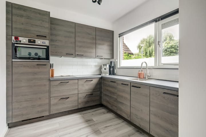 Photo 11 of Oever 56