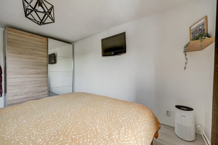 Photo 15 of Oever 56