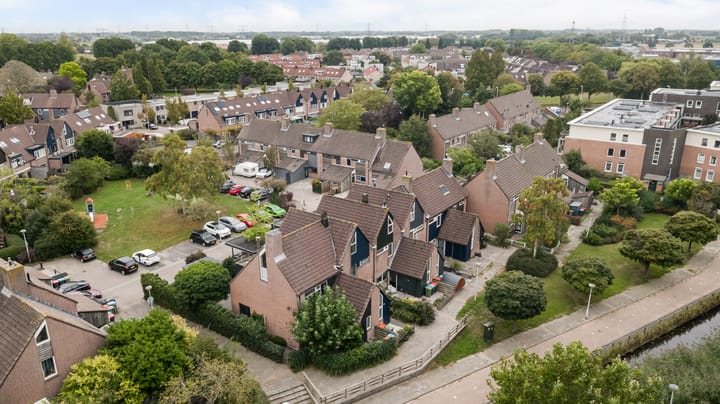 Photo 37 of Oever 56