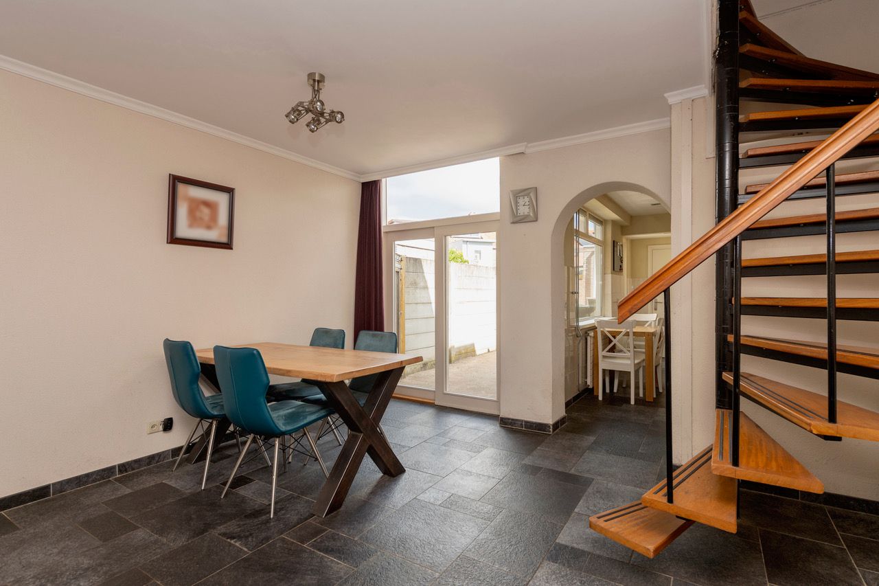 Foto 9 van Pieter Postplein 31