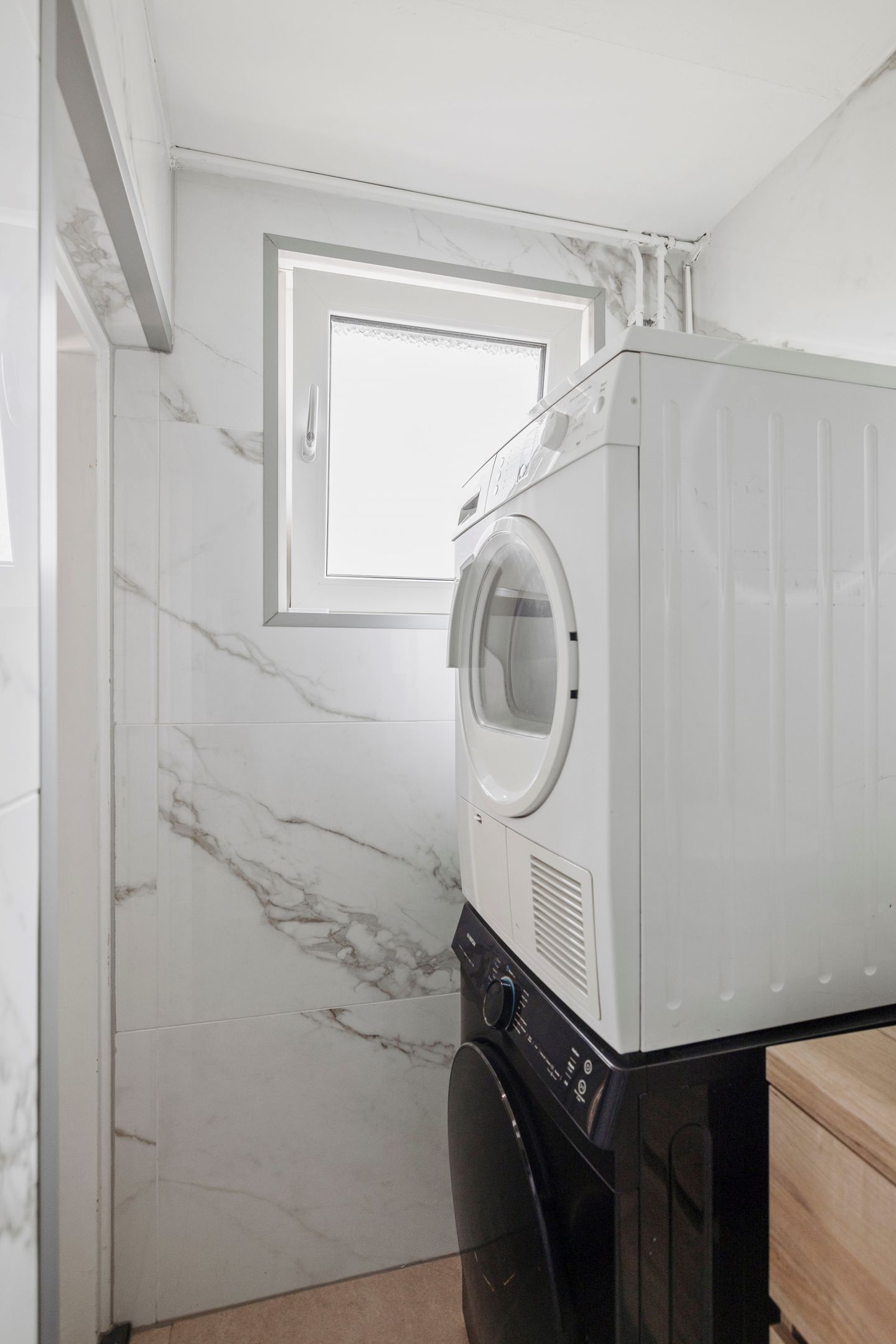 Foto 14 van Joost van den Vondellaan 15