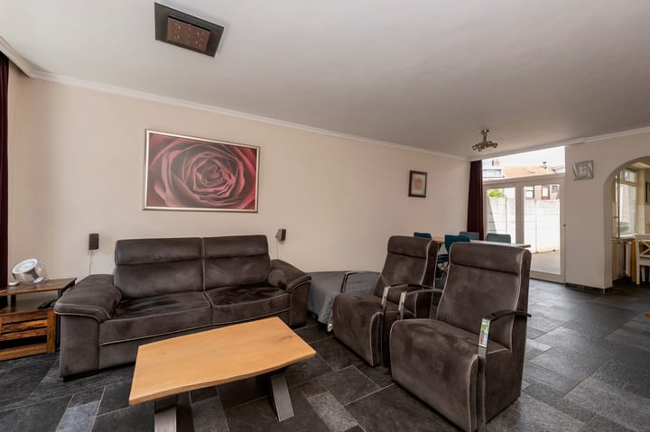 Foto 2 van Pieter Postplein 31