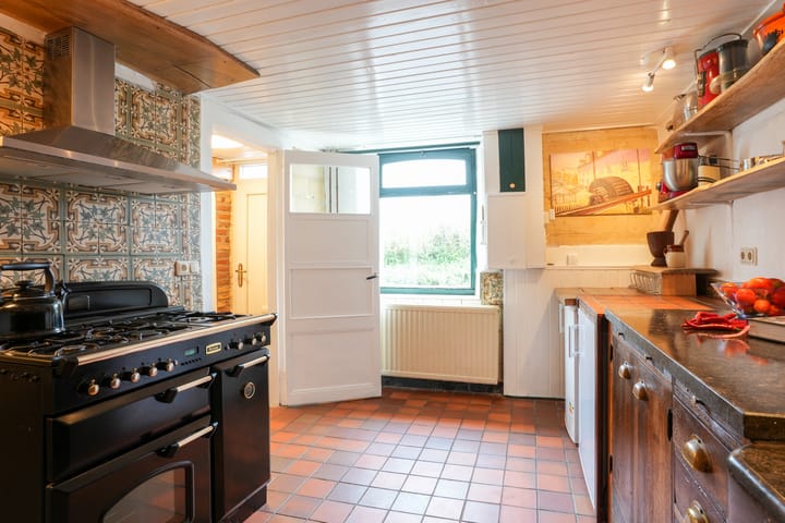 Foto 10 van Emmabergweg 11