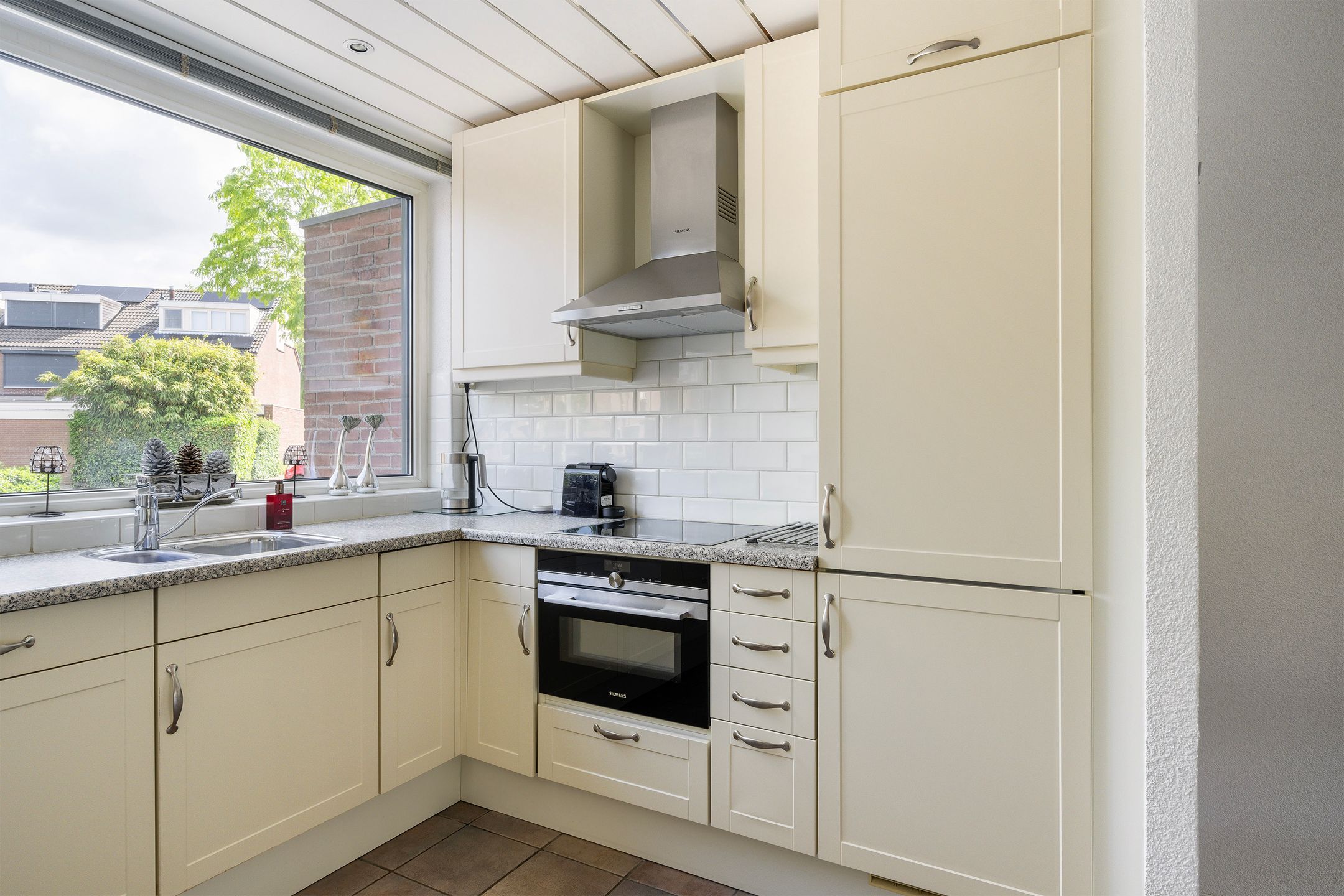 Foto 18 van Berkendreef 25