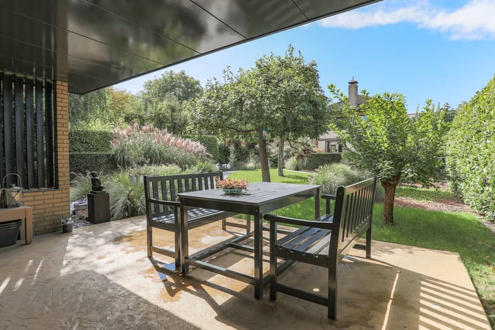 Foto 4 van Robert Stolzhof 122