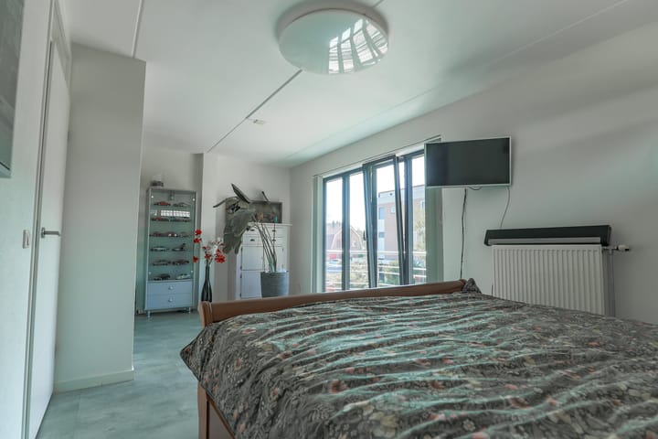 Foto 36 van Robert Stolzhof 122