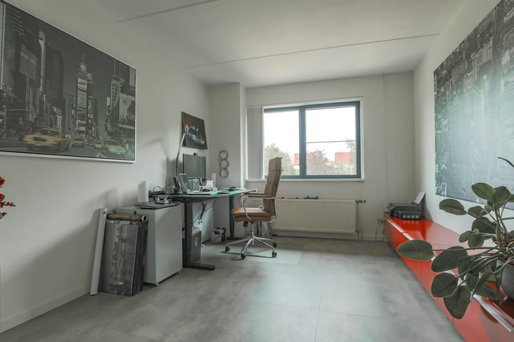 Foto 40 van Robert Stolzhof 122