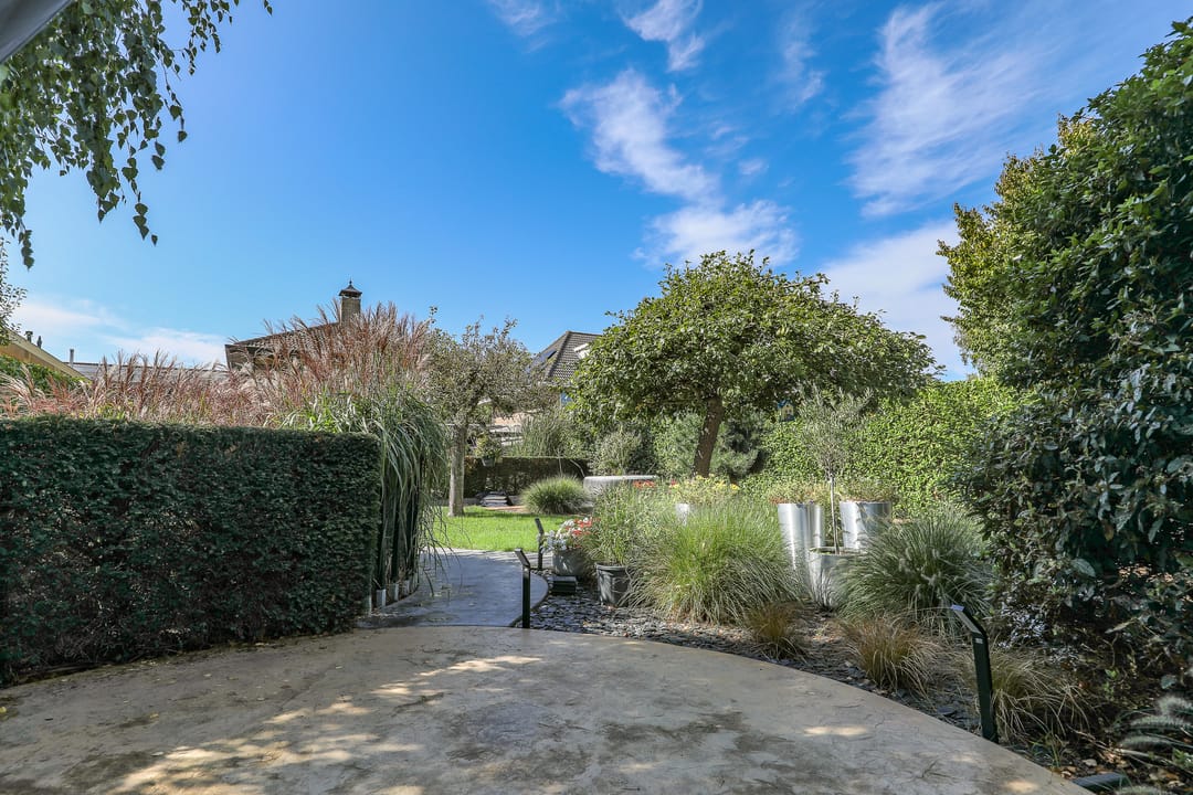 Foto 52 van Robert Stolzhof 122