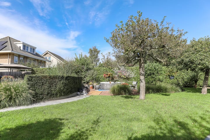 Foto 54 van Robert Stolzhof 122