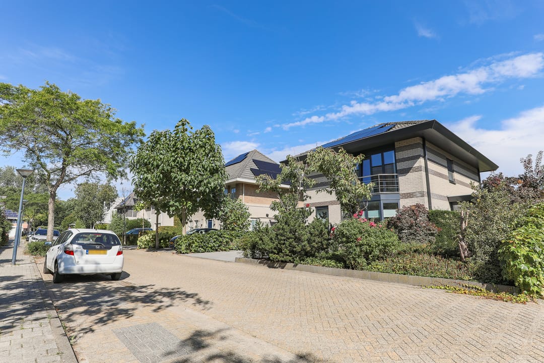 Foto 67 van Robert Stolzhof 122