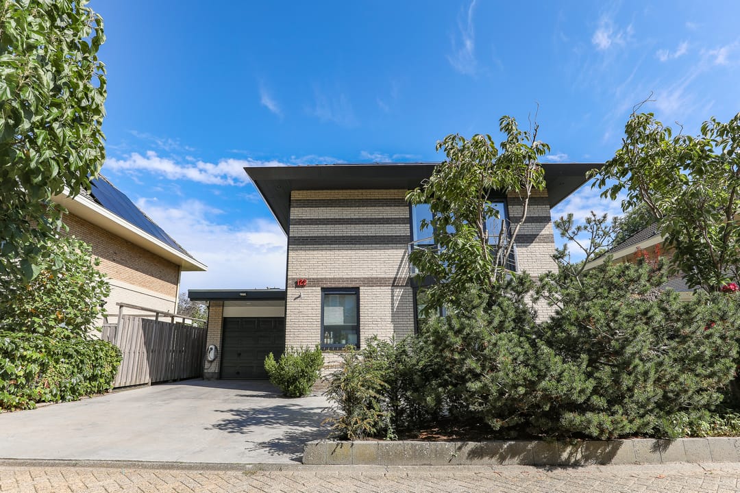 Foto 68 van Robert Stolzhof 122