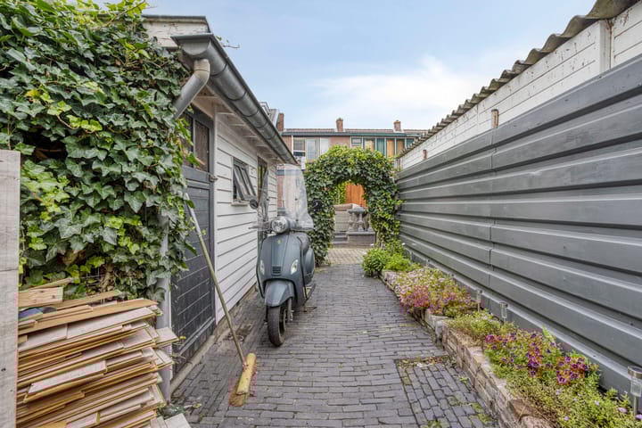 Foto 23 van Nachtegaallaan 54