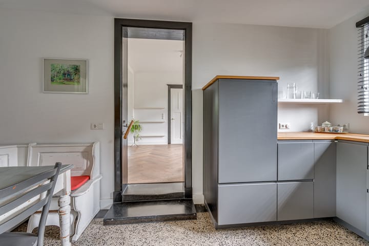 Foto 15 van Spoorstraat 5