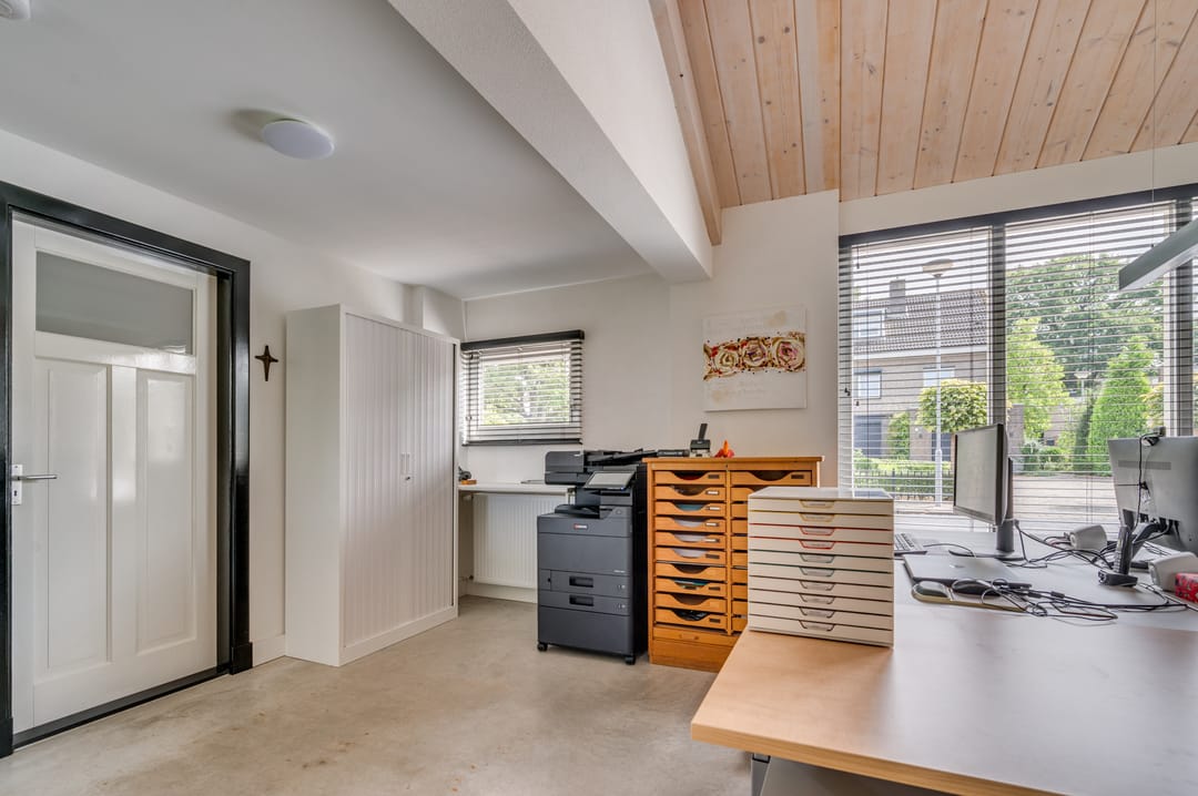 Foto 23 van Spoorstraat 5