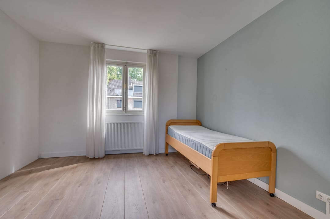 Foto 26 van Spoorstraat 5