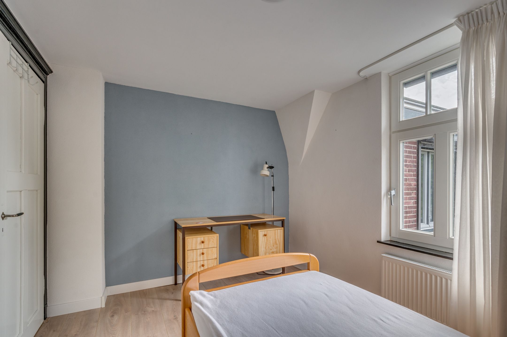 Foto 36 van Spoorstraat 5