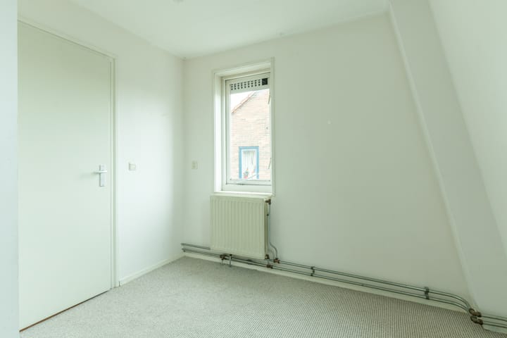 Foto 14 van Molenstraat 128