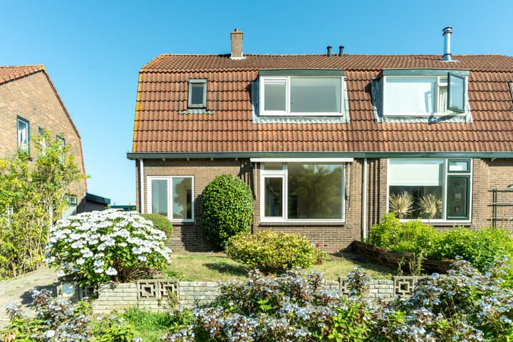 Foto 22 van Molenstraat 128