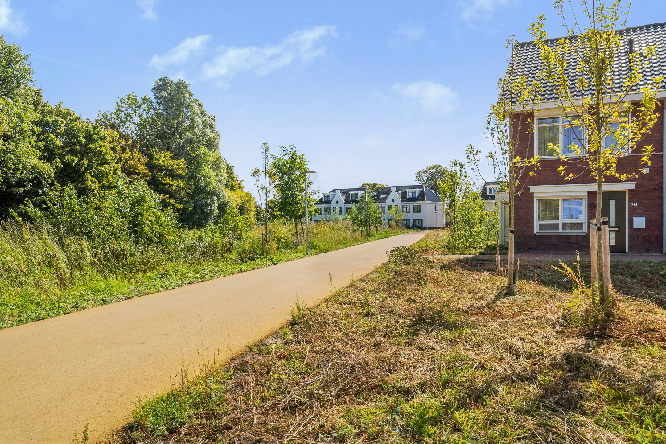 Foto 51 van Edgar du Perronstraat 143