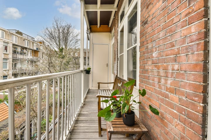 Foto 13 van Brederodestraat 95-2