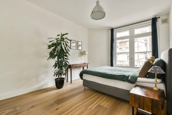 Foto 14 van Brederodestraat 95-2