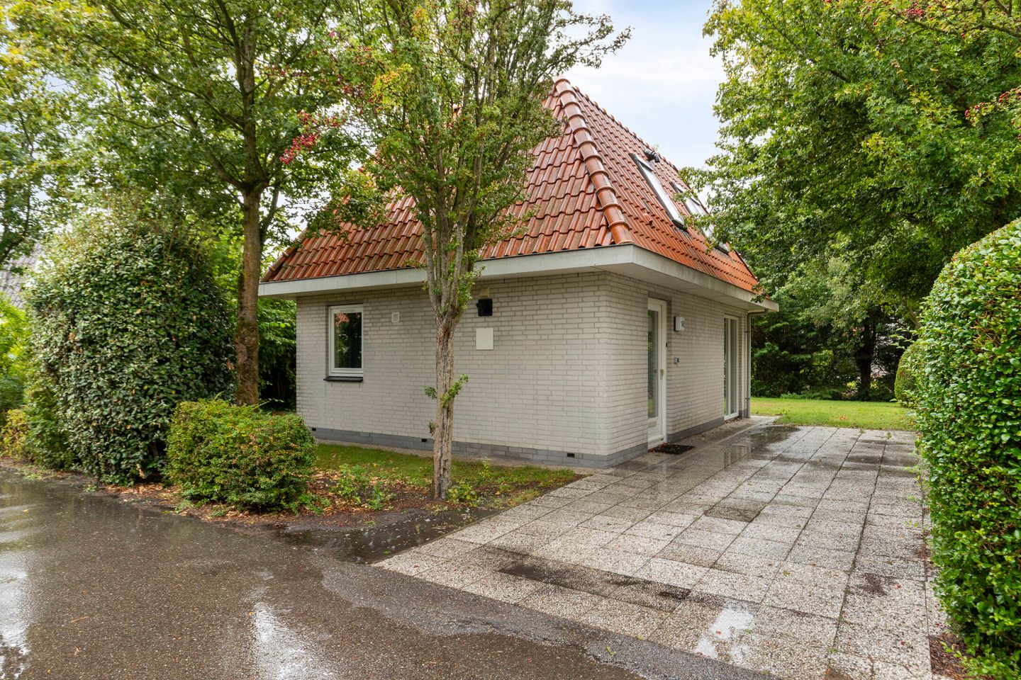 Photo 1 of De Witte Raaflaan 148