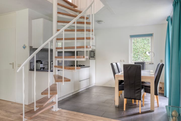 Photo 3 of De Witte Raaflaan 148