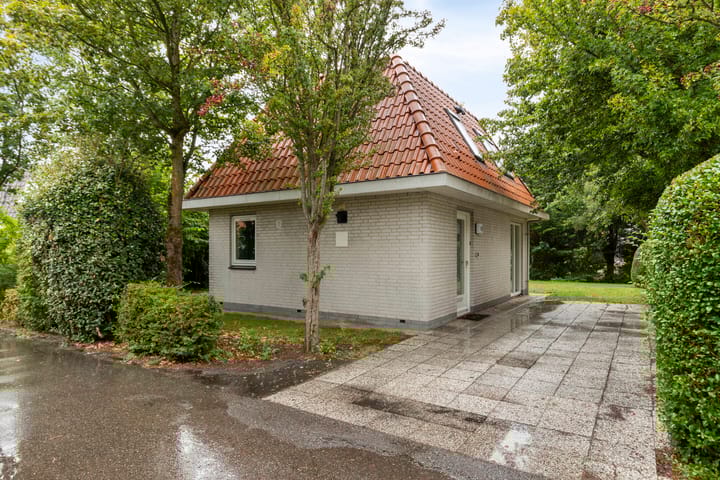 Photo 5 of De Witte Raaflaan 148