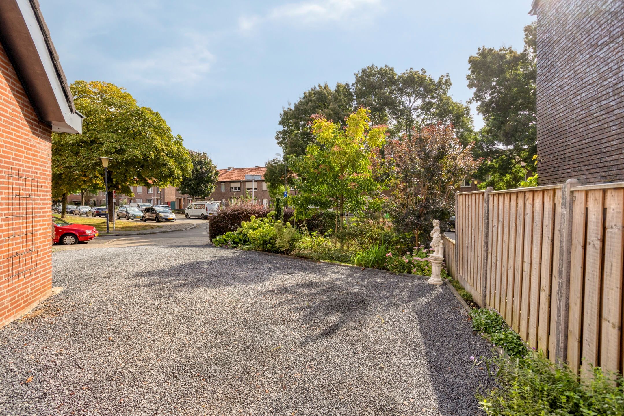 Photo 36 of Monseigneur Schrijnenstraat 24