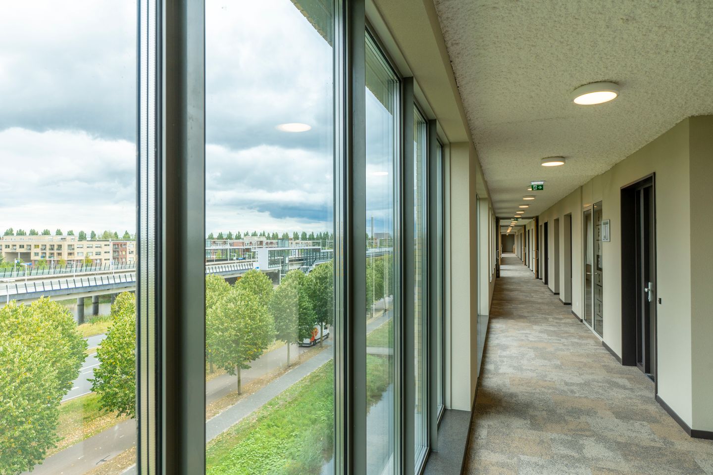 Foto 10 van Carel Willinkstraat 104