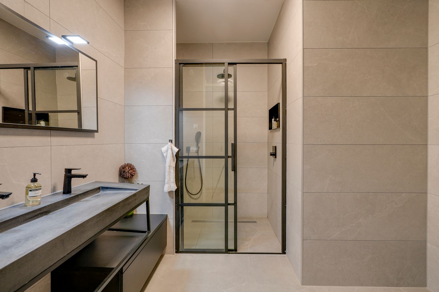 Foto 40 van Carel Willinkstraat 104