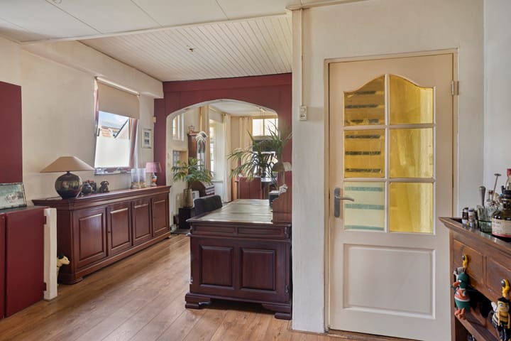 Foto 10 van Tienwoningenweg 8