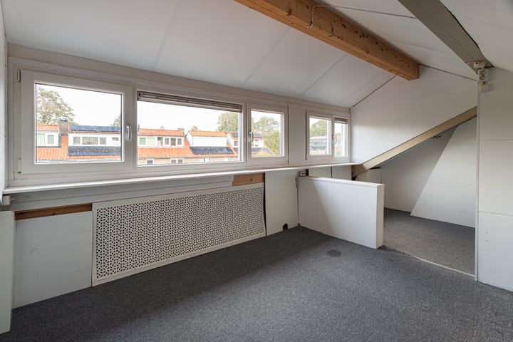 Foto 23 van Willem Barentszstraat 53