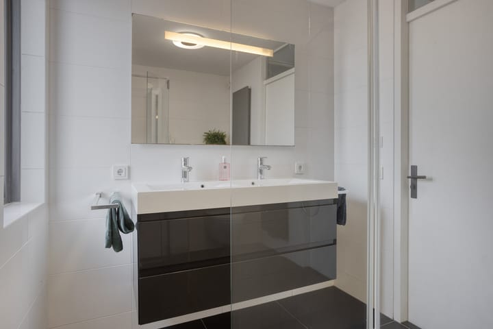 Foto 23 van Meester Broerensingel 73