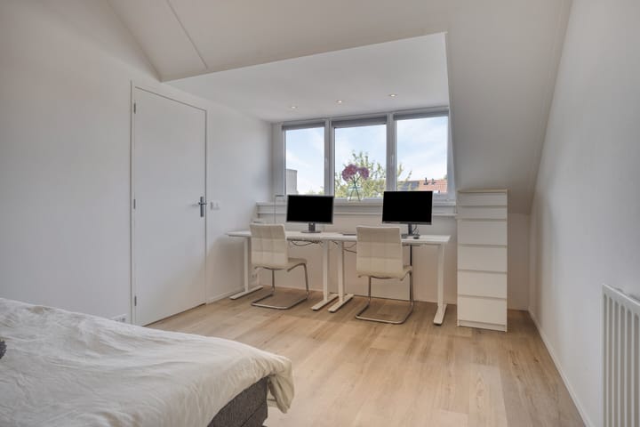 Foto 26 van Meester Broerensingel 73