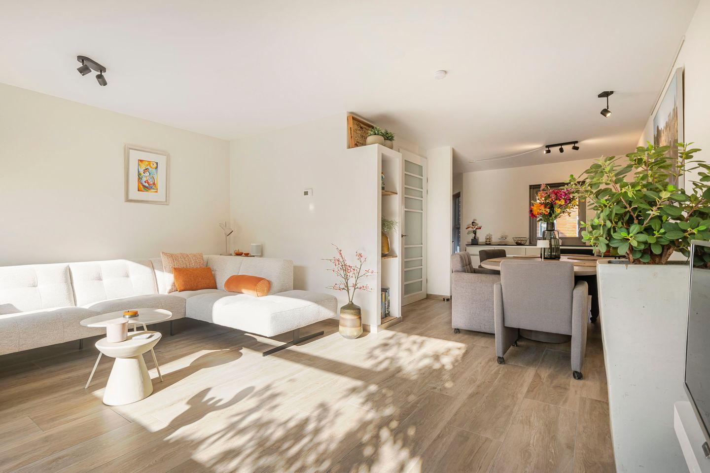 Foto 19 van Spoorstraat 19-B