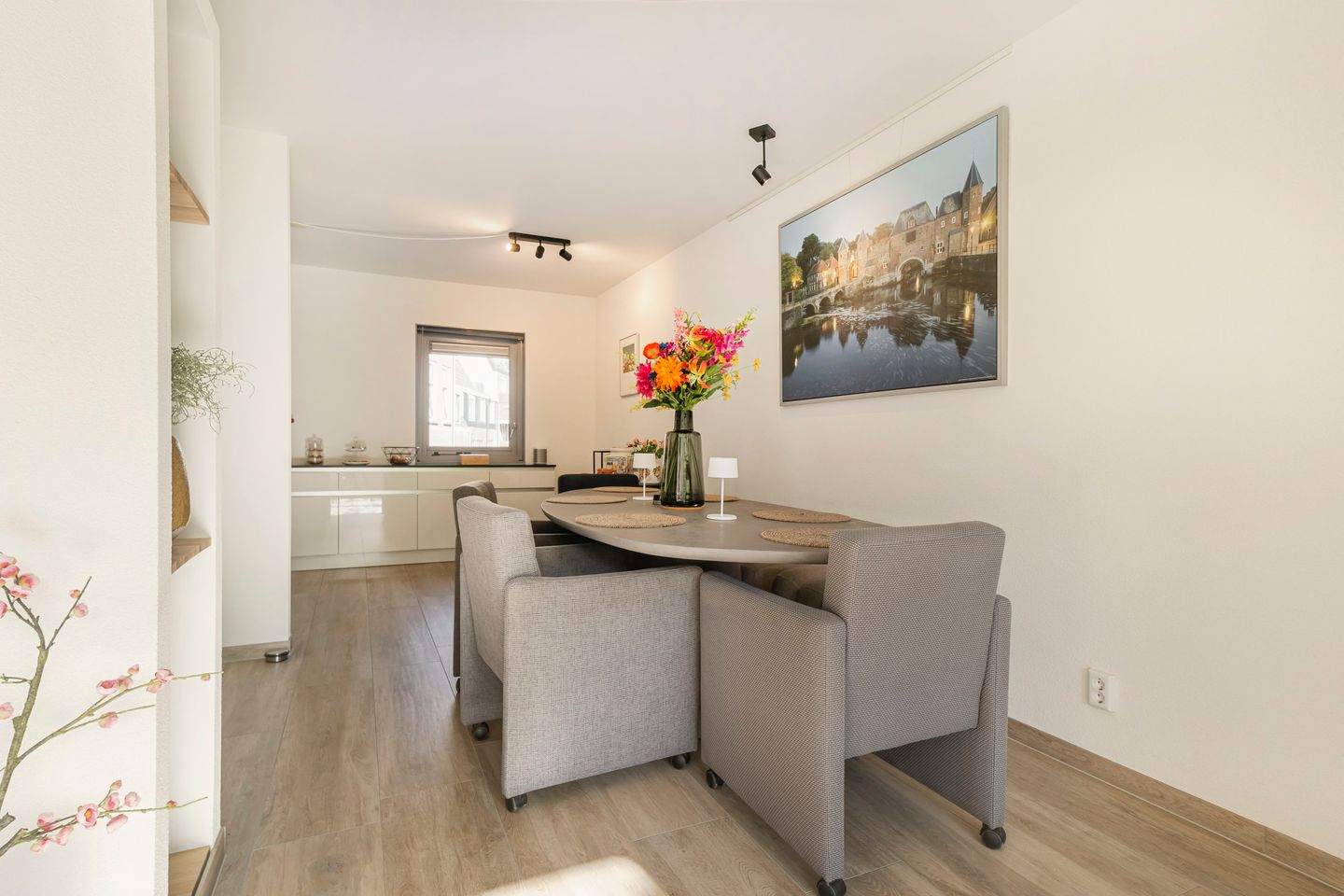 Foto 20 van Spoorstraat 19-B