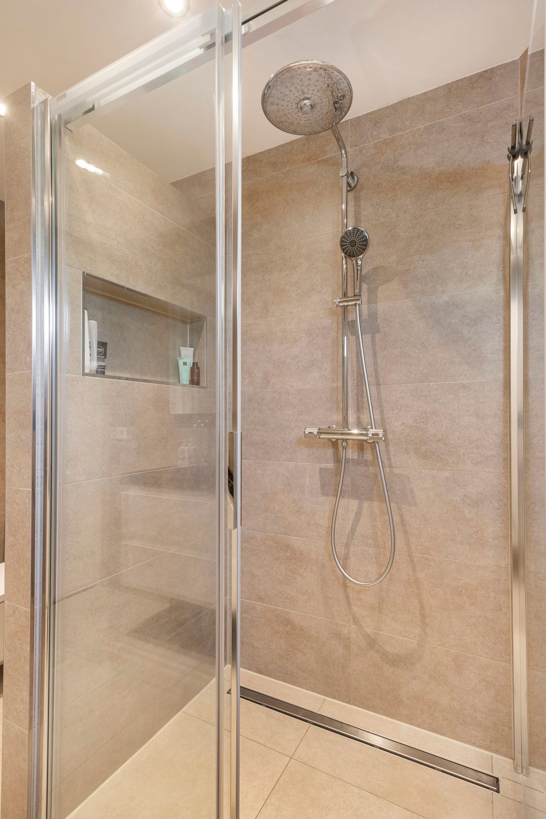 Foto 32 van Spoorstraat 19-B