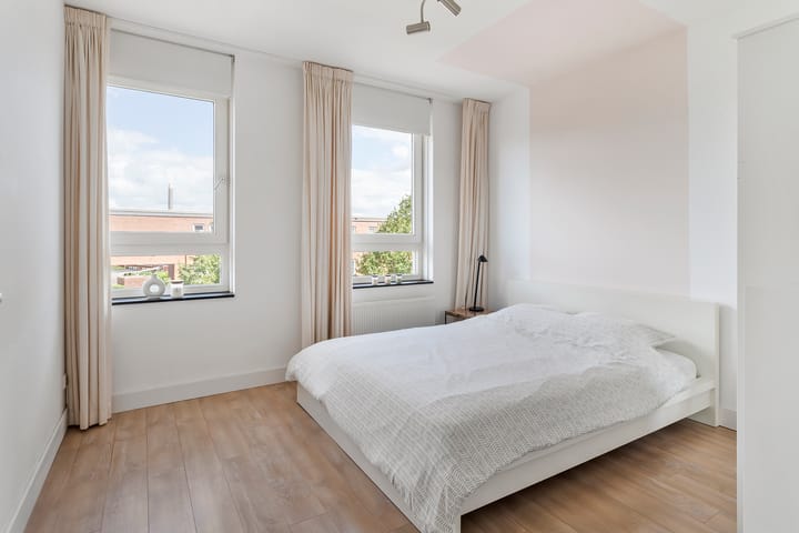 Foto 33 van Prof. Jan Bronnerlaan 192