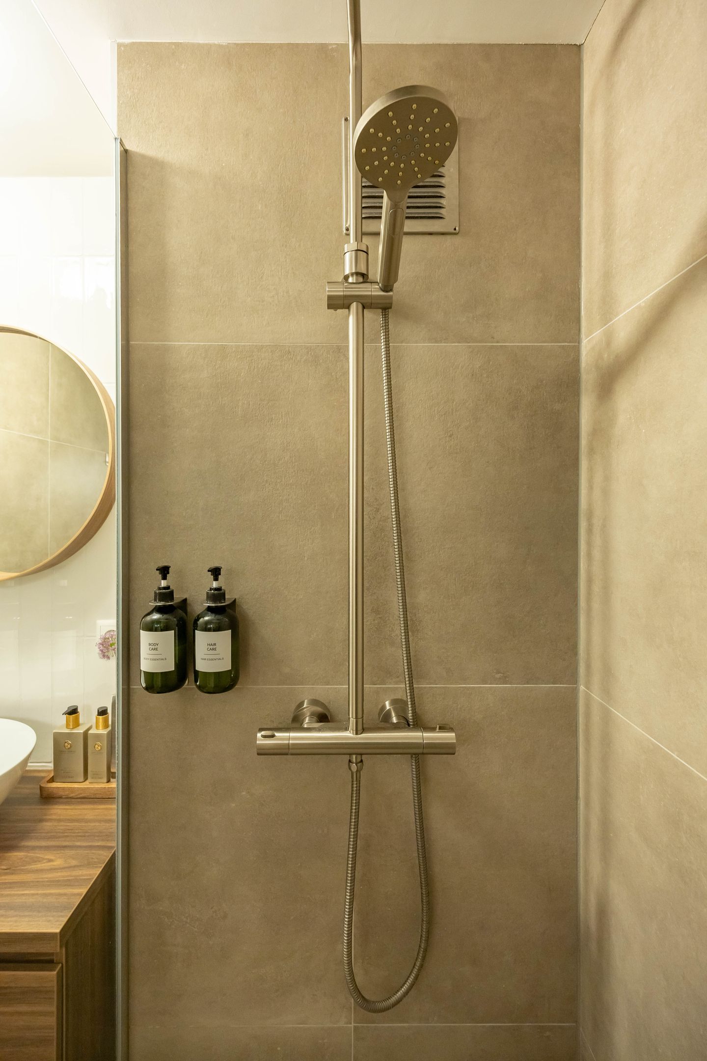 Foto 25 van Sabotagelaan 72