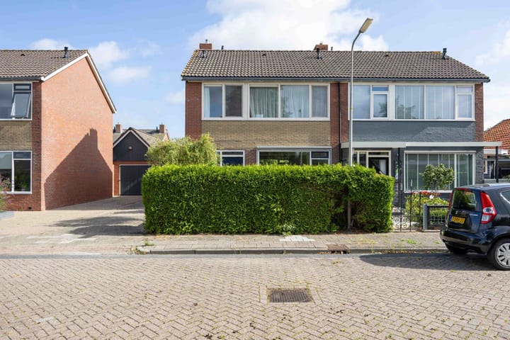 Foto 2 van Auck van Haersmawei 13