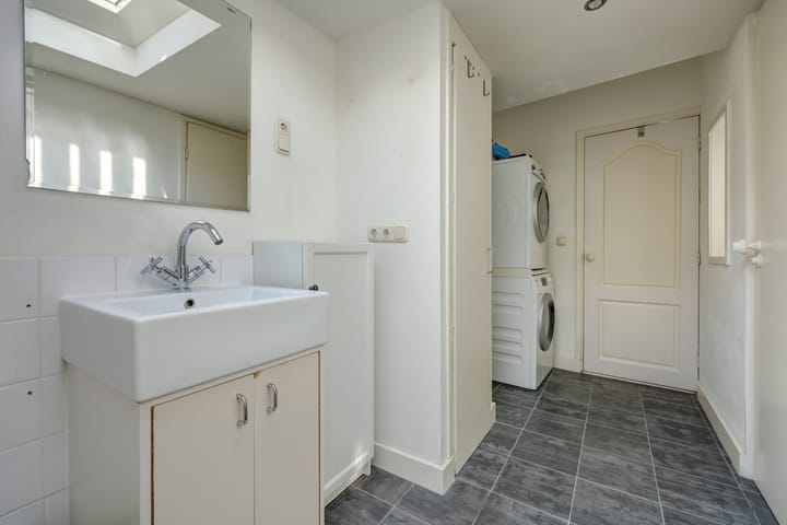 Photo 31 of Heilige Geeststraat 26