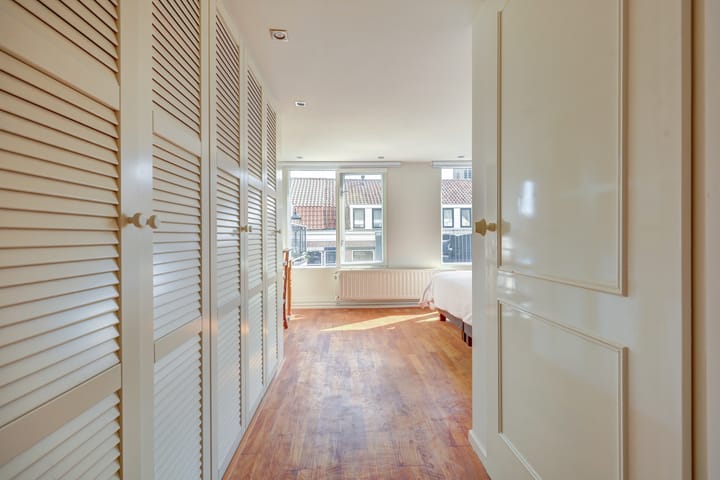 Photo 34 of Heilige Geeststraat 26